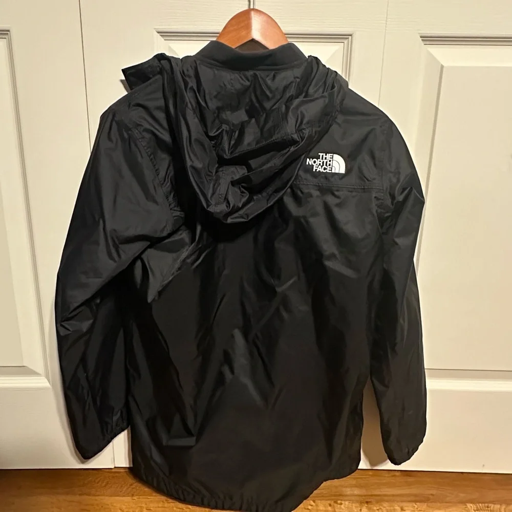 EUC The North Face Youth Stormy Rain Triclimate - Picture 9 of 9